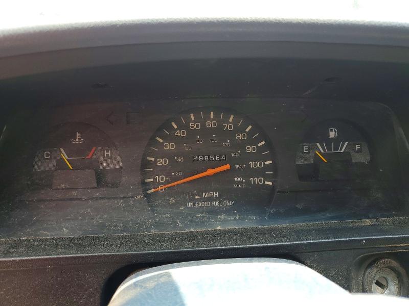 1993 Toyota Pickup მანქანა იყიდება აუქციონზე, vin: 4TARN01P9PZ136374, აუქციონის ნომერი: 58556786