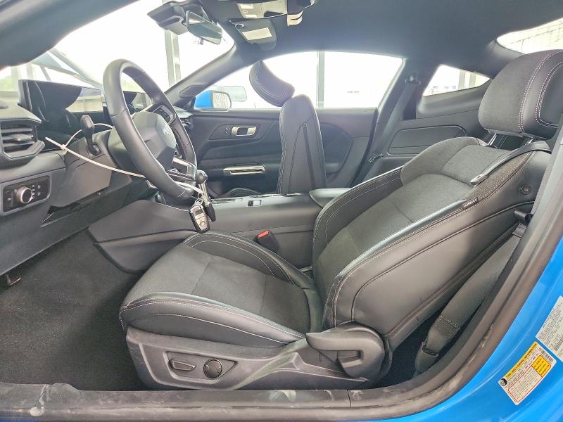 55920946 :رقم المزاد ، 1FA6P8TH2S5108993 vin ، 2025 Ford Mustang مزاد بيع