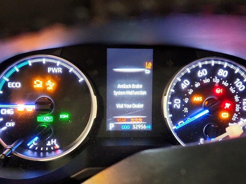 Auction sale of the 2022 Toyota Rav4, vin: 2T3B6RFV8NW035595, lot number: 85975875
