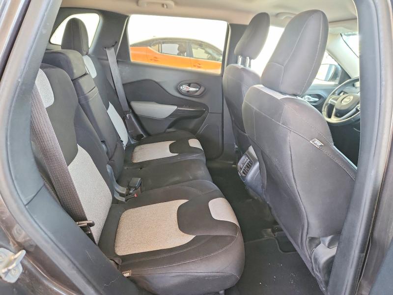 58844016 :رقم المزاد ، 1C4PJLCB6EW228325 vin ، 2014 Jeep Cherokee مزاد بيع