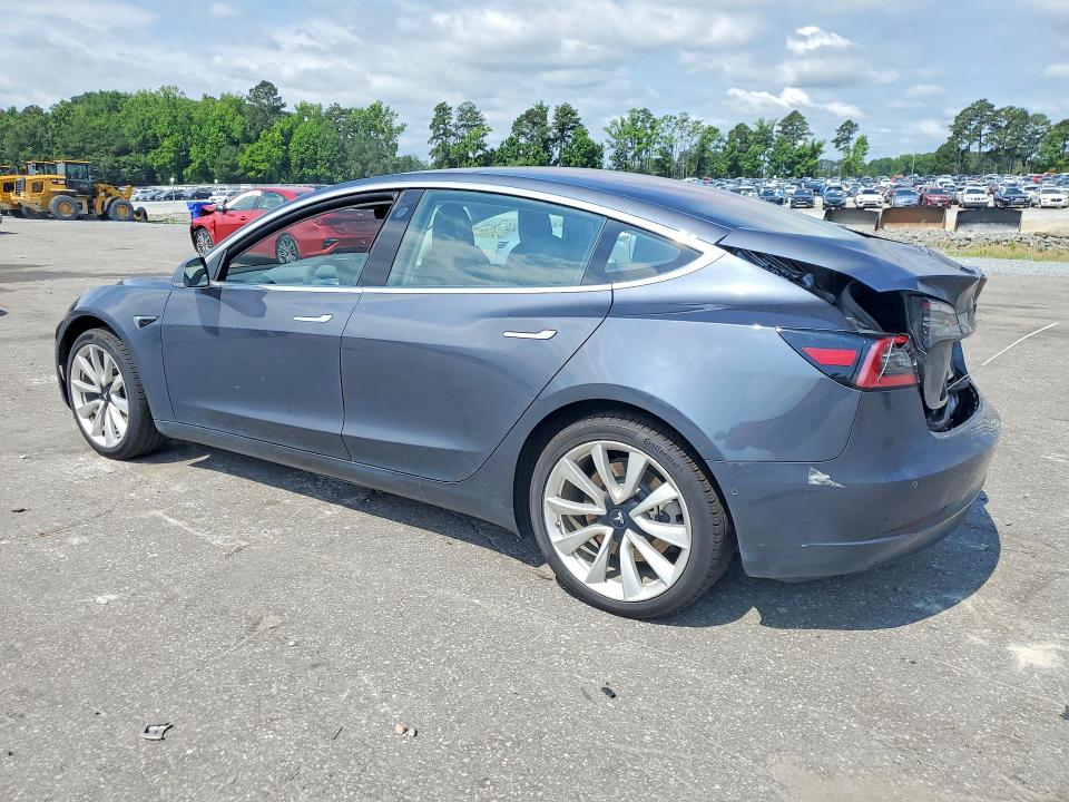 Продажа на аукционе авто 2018 Tesla Model 3, vin: 5YJ3E1EA9JF032051, номер лота: 55448486
