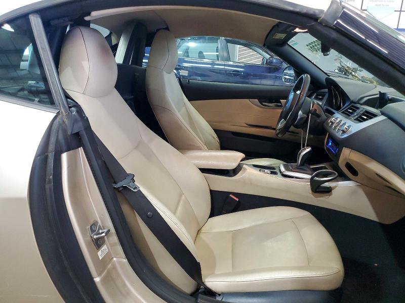 58786556 :رقم المزاد ، WBALM7C53BE382836 vin ، 2011 Bmw Z4 مزاد بيع