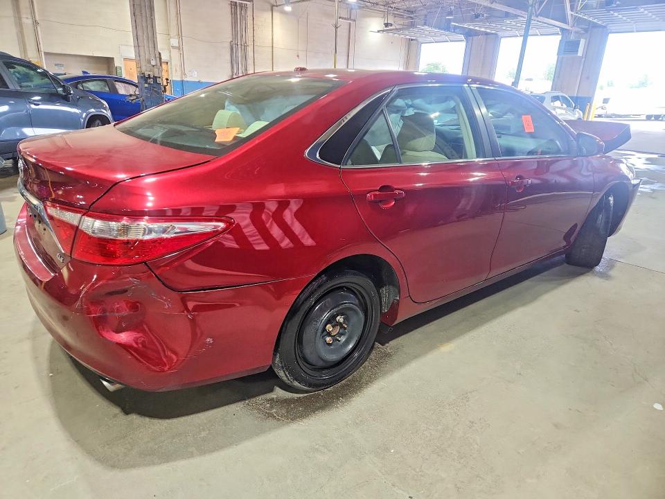 2017 Toyota Camry მანქანა იყიდება აუქციონზე, vin: 4T1BF1FK7HU708428, აუქციონის ნომერი: 56633286