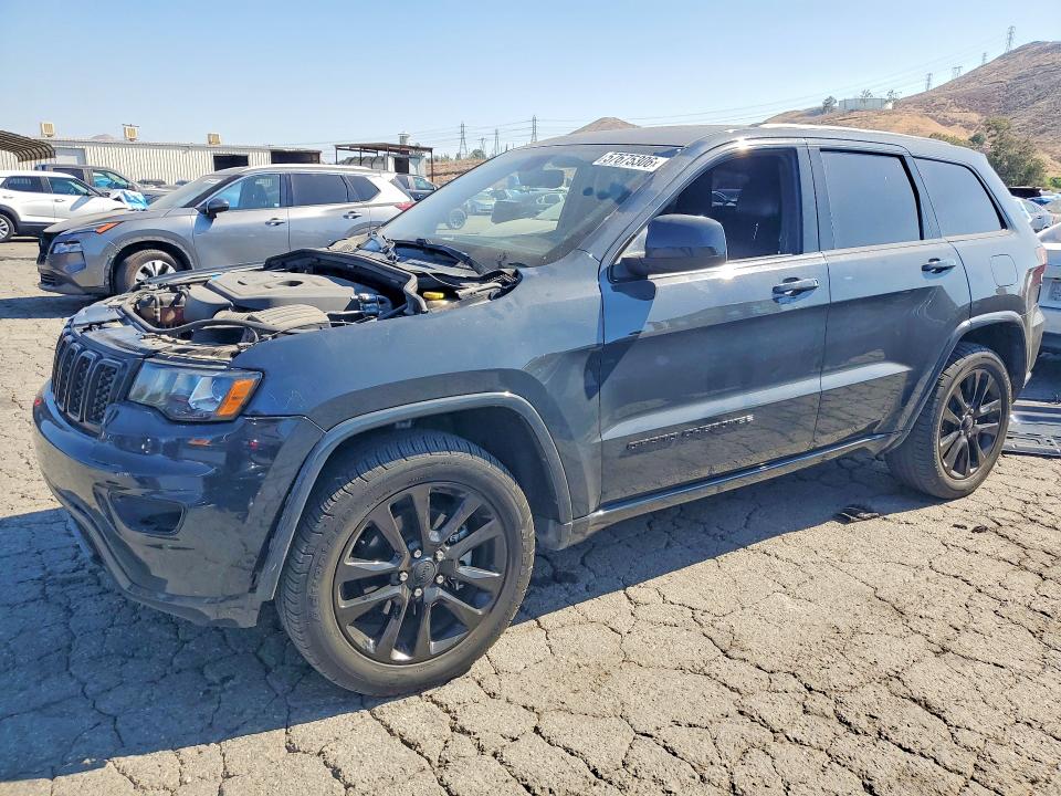 2017 Jeep Grand Cherokee მანქანა იყიდება აუქციონზე, vin: 1C4RJFAG5HC792143, აუქციონის ნომერი: 57675306