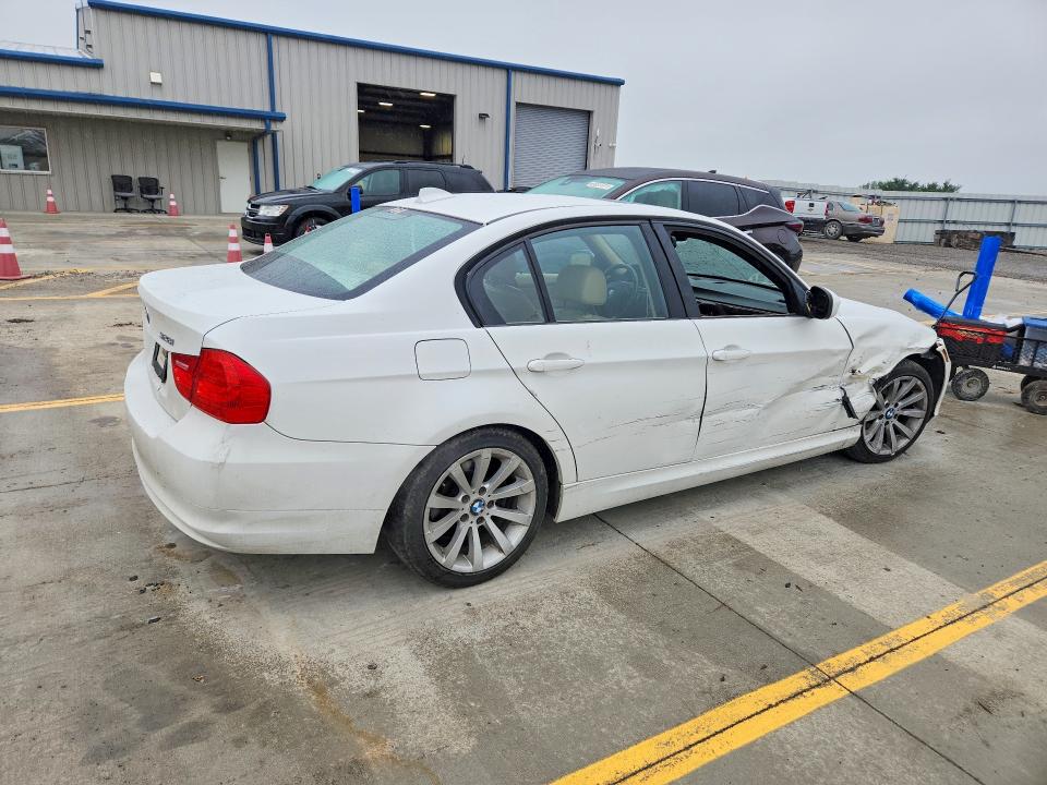 Продажа на аукционе авто 2011 Bmw 328, vin: WBAPH7C59BE678384, номер лота: 58432036