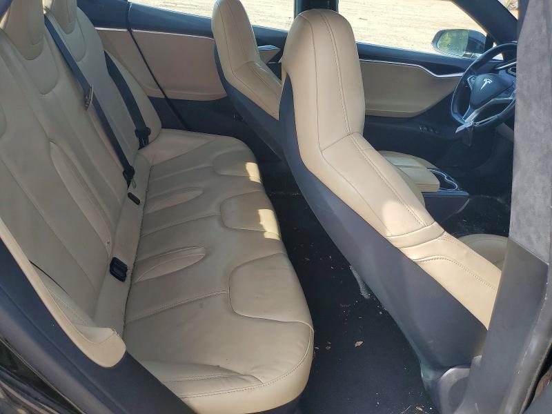 57892866 :رقم المزاد ، 5YJSA1E2XFF112806 vin ، 2015 Tesla Model S مزاد بيع