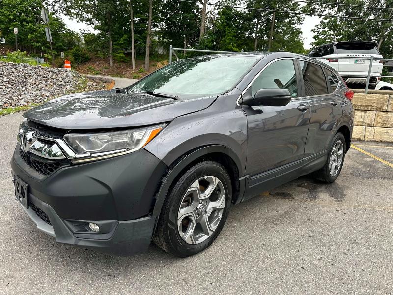 55198366 :رقم المزاد ، 2HKRW2H88JH656043 vin ، 2018 Honda Cr-v مزاد بيع
