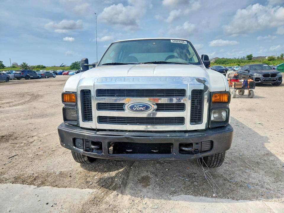58003556 :رقم المزاد ، 1FTSW21558EC48031 vin ، 2008 Ford F250 مزاد بيع