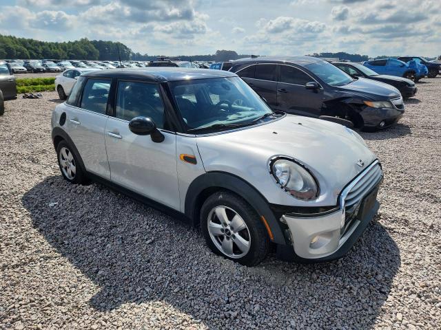 Продажа на аукционе авто 2015 Mini Cooper, vin: WMWXS5C55FT831253, номер лота: 57779966