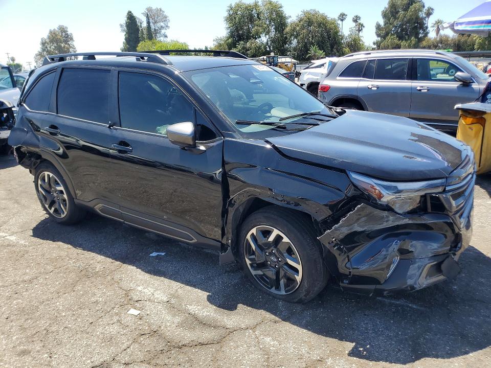 56147626 :رقم المزاد ، JF2SLDRCXSH553877 vin ، 2025 Subaru Forester مزاد بيع