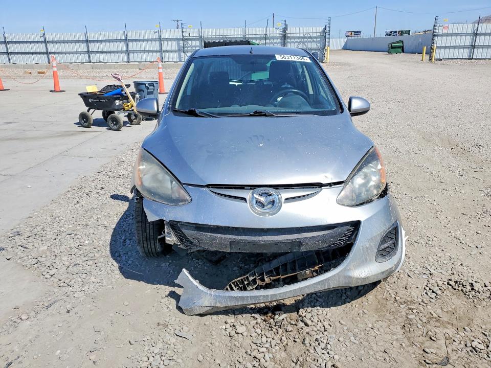 2011 Mazda Mazda2 მანქანა იყიდება აუქციონზე, vin: JM1DE1HZ9B0125612, აუქციონის ნომერი: 58311306