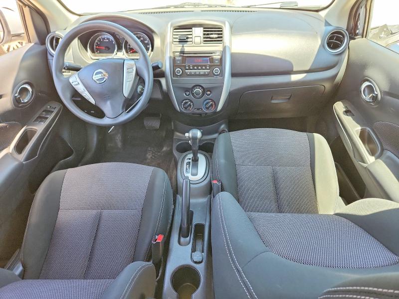 57234896 :رقم المزاد ، 3N1CN7AP6JL810839 vin ، 2018 Nissan Versa مزاد بيع
