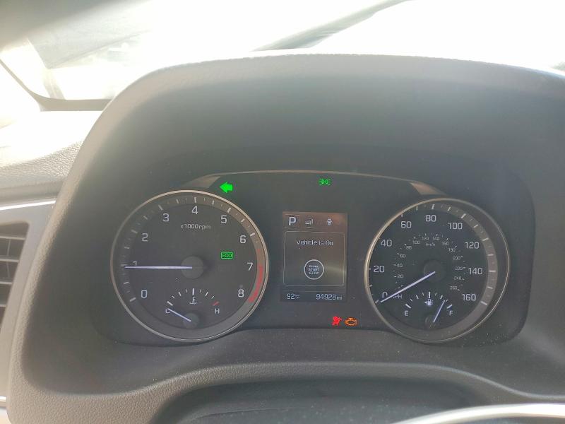 56309186 :رقم المزاد ، KMHD84LF9HU407316 vin ، 2017 Hyundai Elantra مزاد بيع
