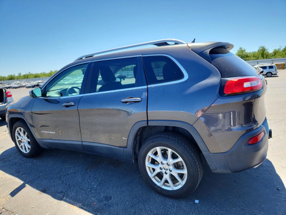 56700556 :رقم المزاد ، 1C4PJLCS5FW712195 vin ، 2015 Jeep Cherokee مزاد بيع