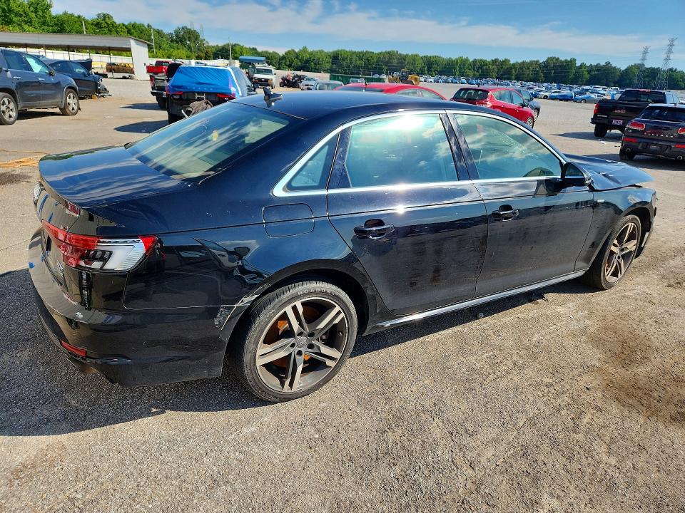 57531346 :رقم المزاد ، WAUENAF41HN023841 vin ، 2017 Audi A4 مزاد بيع