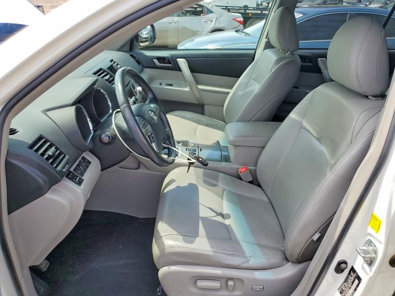 2011 Toyota Highlander მანქანა იყიდება აუქციონზე, vin: 5TDBK3EH1BS062252, აუქციონის ნომერი: 56931656