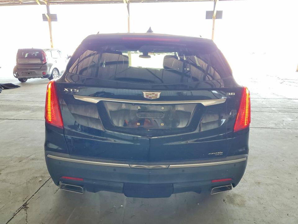 2017 Cadillac Xt5 მანქანა იყიდება აუქციონზე, vin: 1GYKNCRS3HZ121784, აუქციონის ნომერი: 57246426