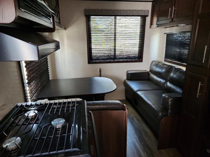 2019 Jayco Jay Jay Flight მანქანა იყიდება აუქციონზე, vin: 1UJBJ0BL5K17Z0759, აუქციონის ნომერი: 56461526