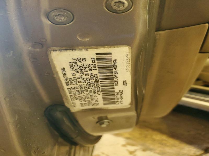 56448976 :رقم المزاد ، 4T1BG22K1XU415373 vin ، 1999 Toyota Camry مزاد بيع