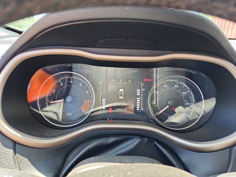 2014 Jeep Cherokee მანქანა იყიდება აუქციონზე, vin: 1C4PJMCS1EW178276, აუქციონის ნომერი: 56142086