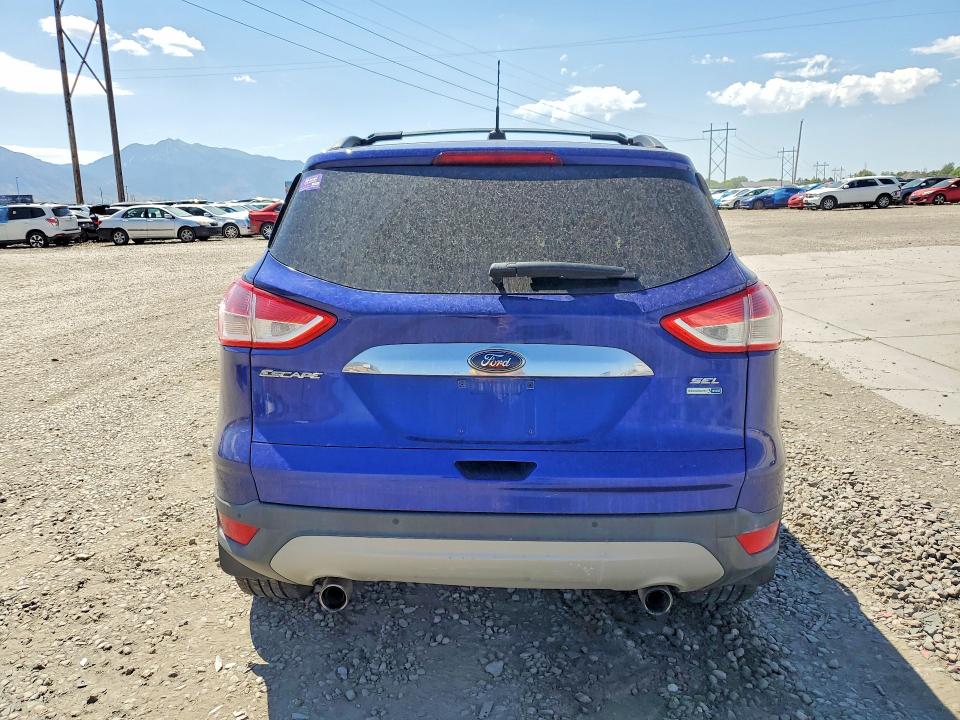 2013 Ford Escape მანქანა იყიდება აუქციონზე, vin: 1FMCU9HX5DUA24327, აუქციონის ნომერი: 58907756