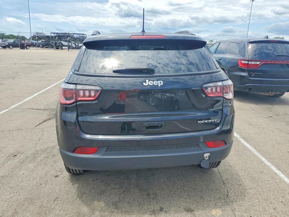 Продаж на аукціоні авто 2018 Jeep Compass, vin: 3C4NJCAB4JT105438, номер лоту: 58179066