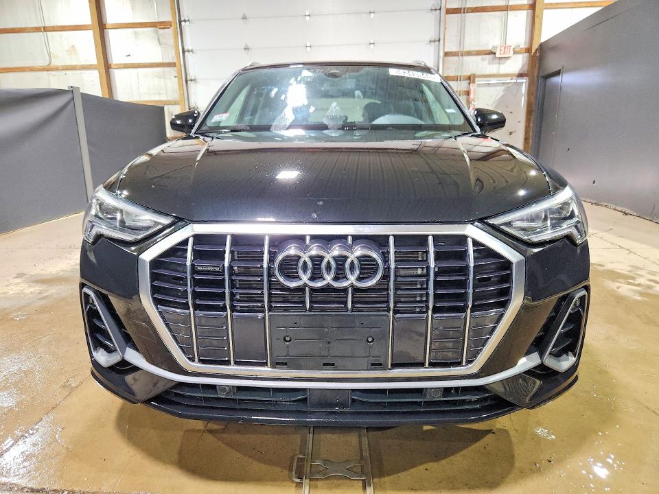 2024 Audi Q3 მანქანა იყიდება აუქციონზე, vin: WA1DECF38R1060163, აუქციონის ნომერი: 58349846