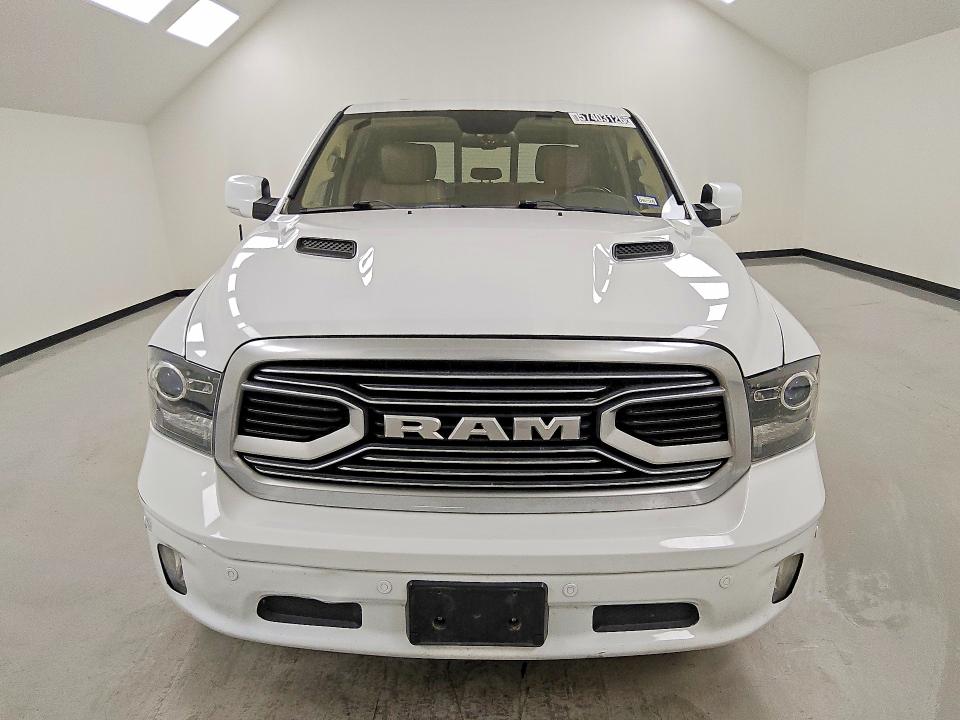 Продаж на аукціоні авто 2018 Ram 1500, vin: 1C6RR6PTXJS200123, номер лоту: 57403126
