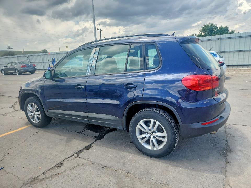 2016 Volkswagen Tiguan მანქანა იყიდება აუქციონზე, vin: WVGAV7AX9GW514829, აუქციონის ნომერი: 56657656