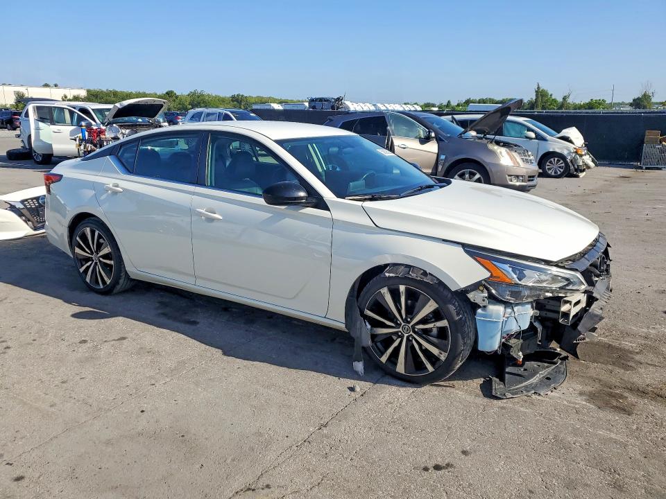Продажа на аукционе авто 2019 Nissan Altima, vin: 1N4BL4CV2KC131520, номер лота: 58898086