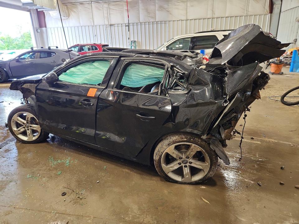 57313856 :رقم المزاد ، WAUAUHFF2J1019449 vin ، 2018 Audi A3 مزاد بيع