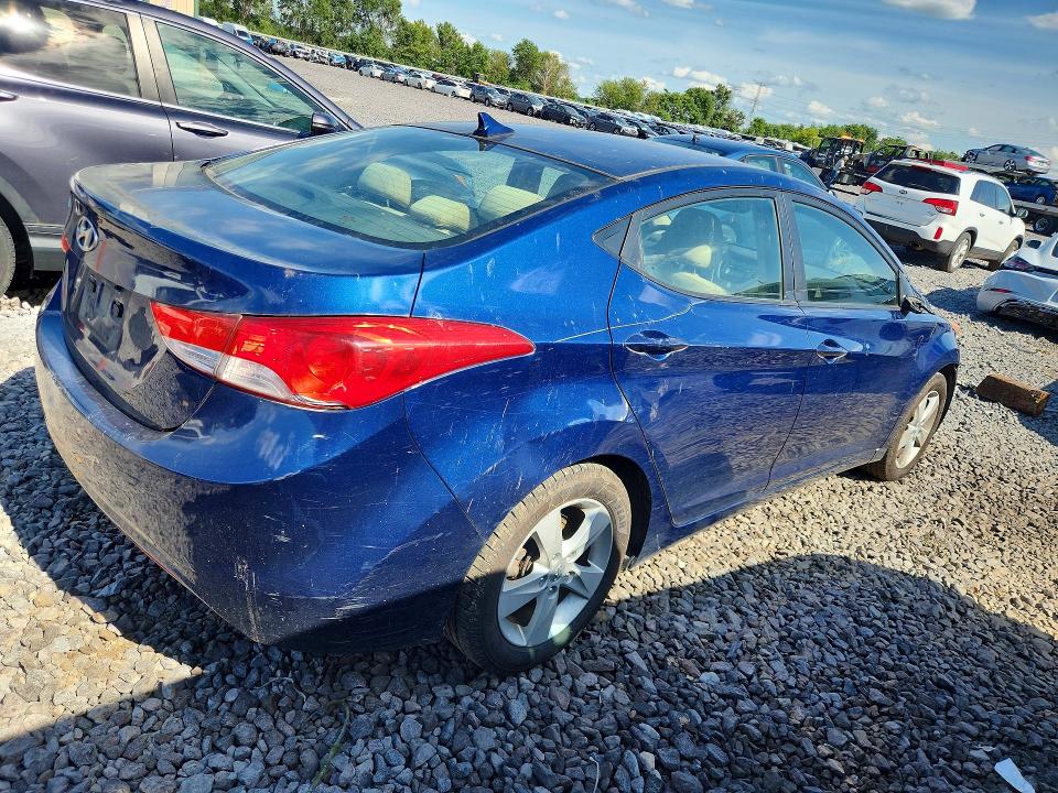 58015916 :رقم المزاد ، KMHDH4AE5DU491252 vin ، 2013 Hyundai Elantra مزاد بيع