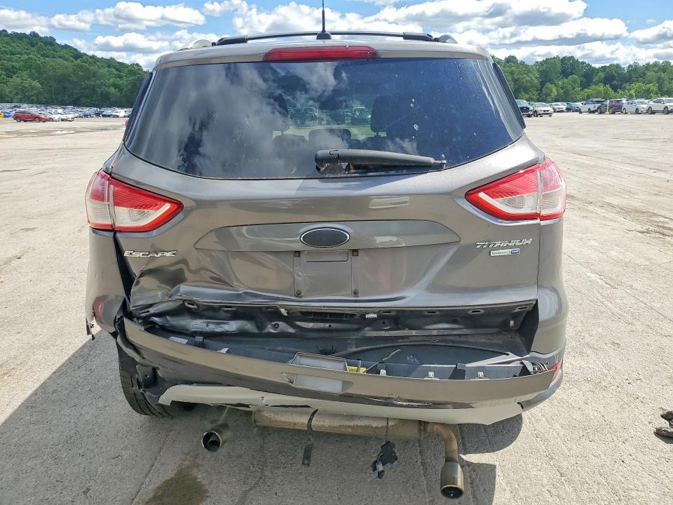 2013 Ford Escape მანქანა იყიდება აუქციონზე, vin: 1FMCU9J96DUB44603, აუქციონის ნომერი: 57426226