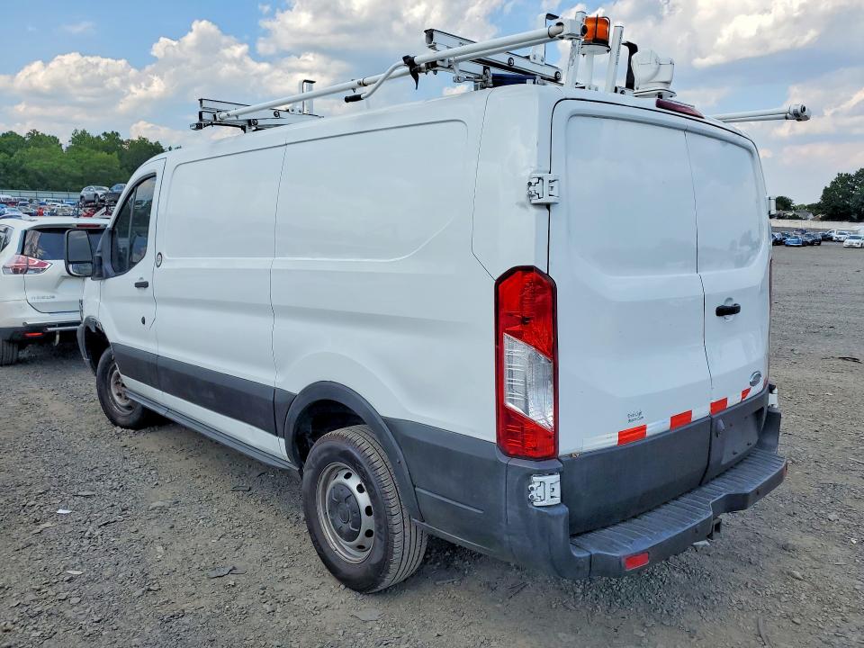 Продаж на аукціоні авто 2015 Ford Transit, vin: 1FTNR1ZM8FKA75792, номер лоту: 58553086