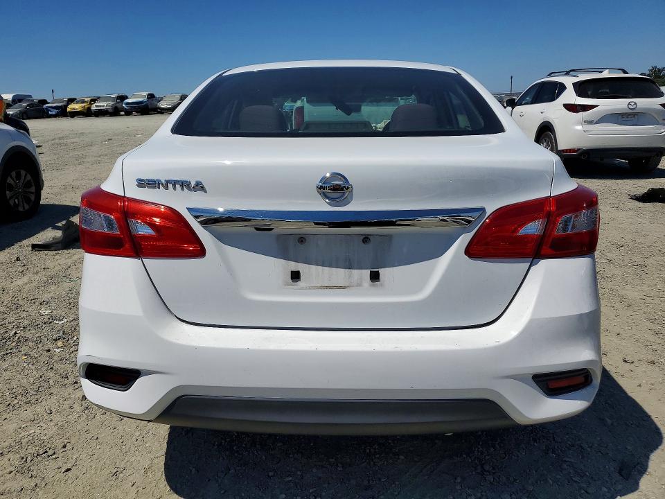 58491166 :رقم المزاد ، 3N1AB7AP4JY311380 vin ، 2018 Nissan Sentra مزاد بيع