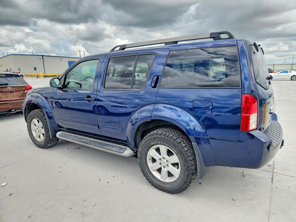 55549126 :رقم المزاد ، 5N1AR18B29C608390 vin ، 2009 Nissan Pathfinder مزاد بيع