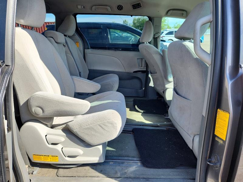 Продажа на аукционе авто 2014 Toyota Sienna, vin: 5TDKK3DC4ES409261, номер лота: 56524336