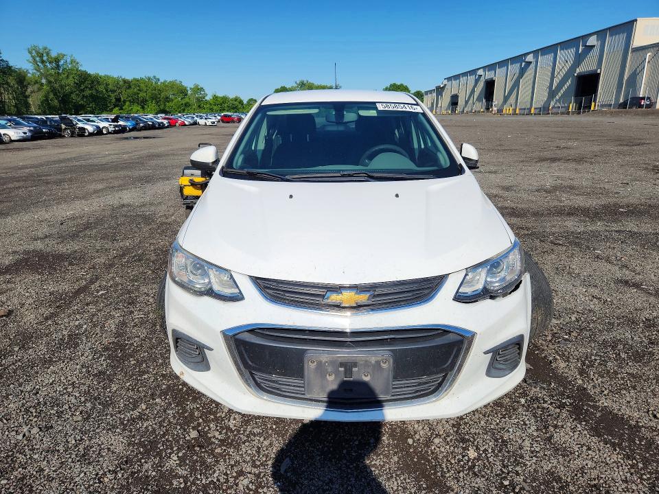 58585416 :رقم المزاد ، 1G1JD5SG8H4123302 vin ، 2017 Chevrolet Sonic مزاد بيع