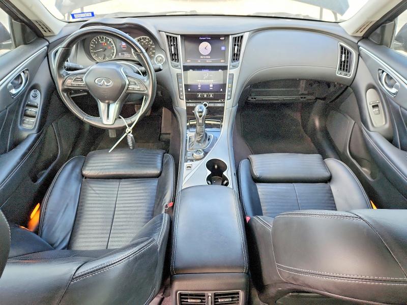 56545306 :رقم المزاد ، JN1EV7AP6JM363296 vin ، 2018 Infiniti Q50 مزاد بيع