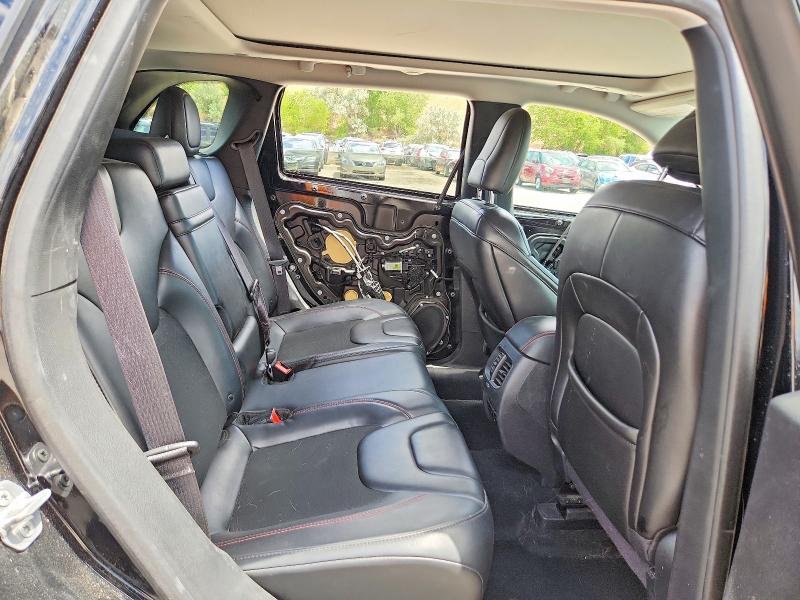 59368376 :رقم المزاد ، 1C4PJMBN4KD383237 vin ، 2019 Jeep Cherokee مزاد بيع