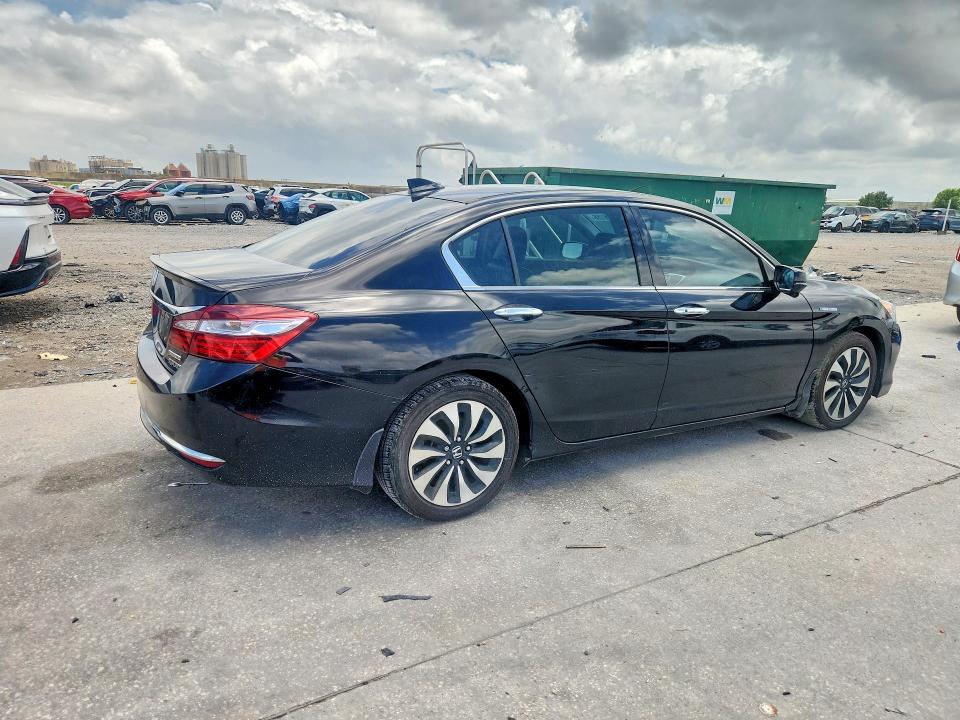 Продаж на аукціоні авто 2017 Honda Accord, vin: JHMCR6F53HC021958, номер лоту: 56526156