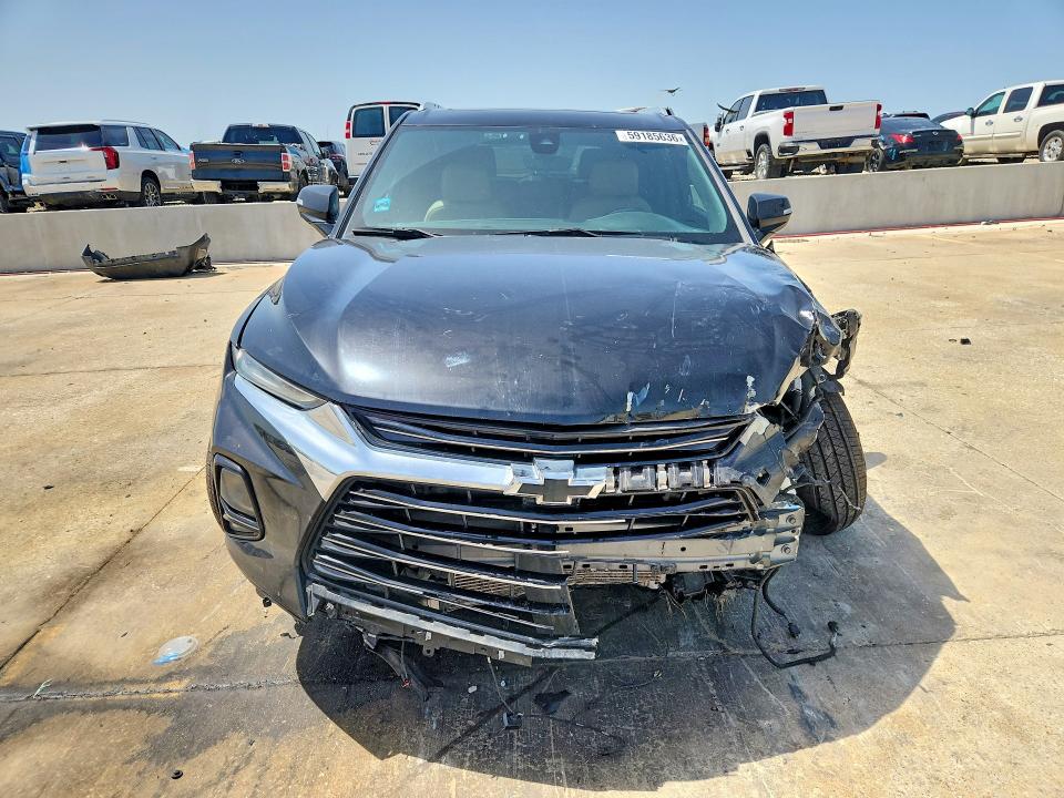 59185636 :رقم المزاد ، 3GNKBKRS6KS689533 vin ، 2019 Chevrolet Blazer مزاد بيع