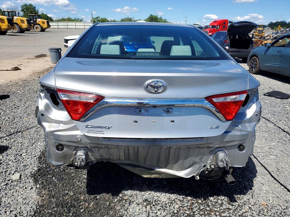 2017 Toyota Camry მანქანა იყიდება აუქციონზე, vin: 4T1BF1FKXHU768526, აუქციონის ნომერი: 57238456