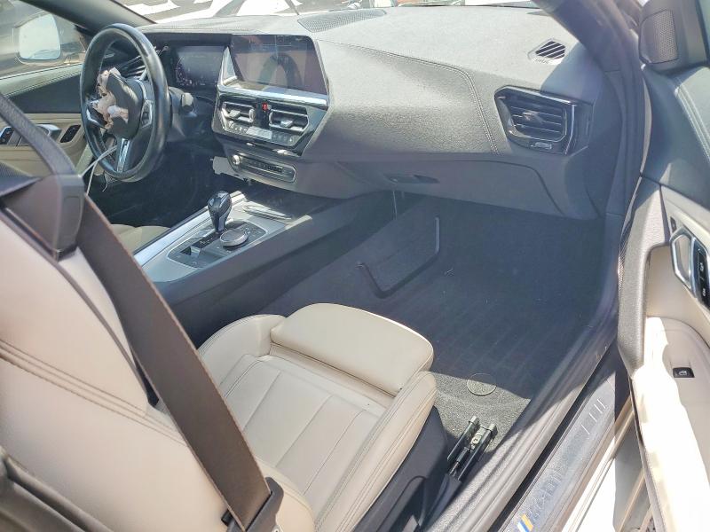 Продаж на аукціоні авто 2021 Bmw Z4, vin: WBAHF9C06MWX22560, номер лоту: 58570366