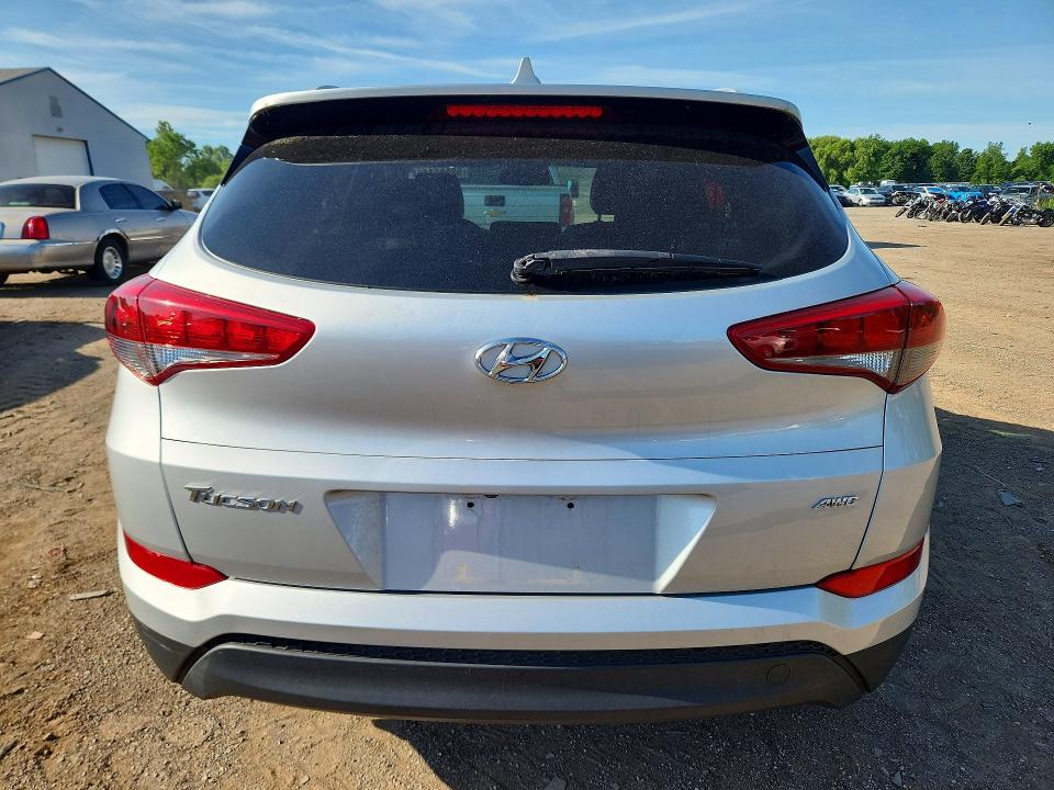 2017 Hyundai Tucson მანქანა იყიდება აუქციონზე, vin: KM8J3CA43HU529277, აუქციონის ნომერი: 52586186