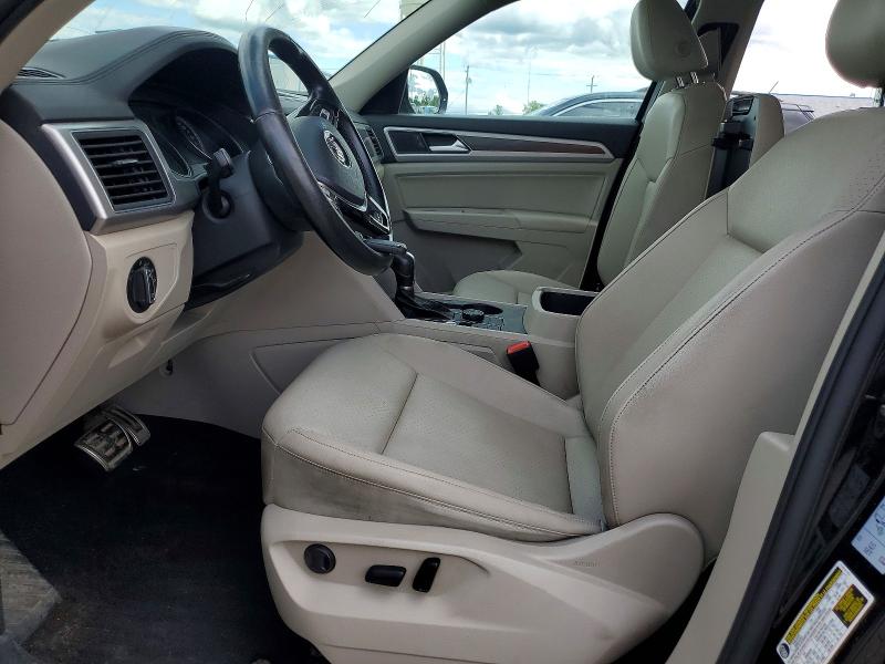 Продажа на аукционе авто 2018 Volkswagen Atlas, vin: 1V2PR2CA5JC518740, номер лота: 49134856