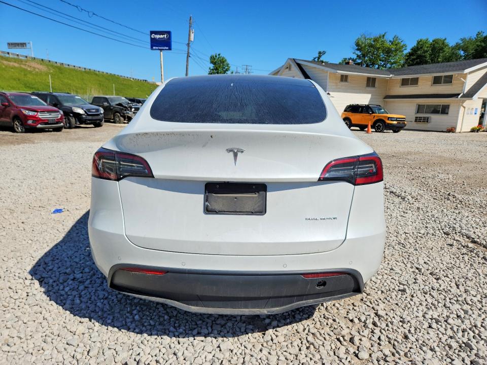 Продажа на аукционе авто 2021 Tesla Model Y, vin: 5YJYGDEE1MF247951, номер лота: 55765036