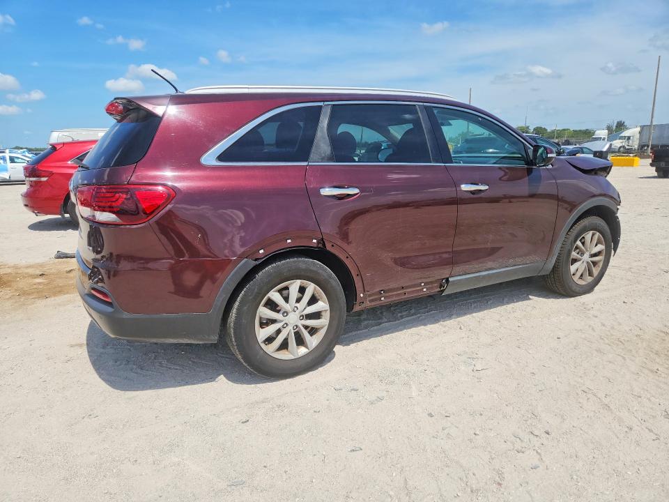 2018 Kia Sorento მანქანა იყიდება აუქციონზე, vin: 5XYPG4A57JG394197, აუქციონის ნომერი: 58750506