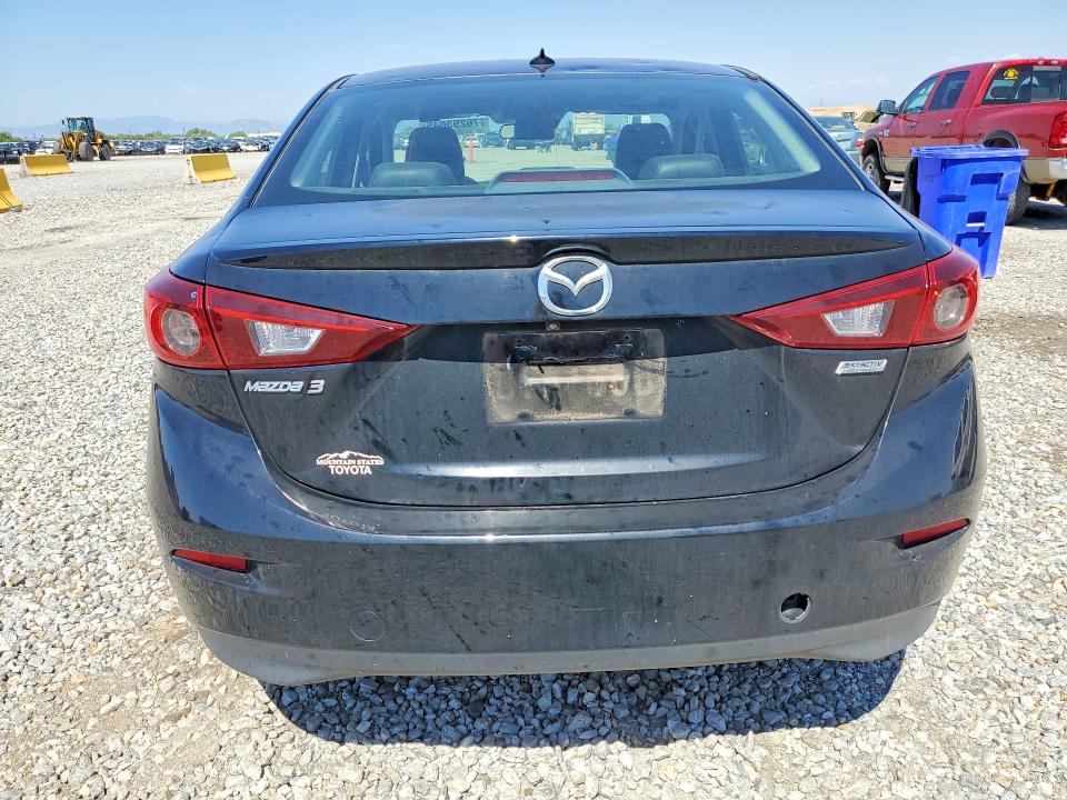 76293045 :رقم المزاد ، 3MZBN1V39JM195918 vin ، 2018 Mazda 3 مزاد بيع