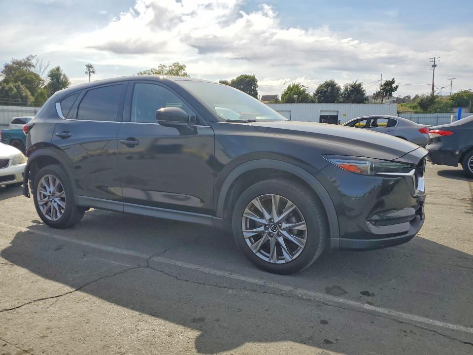 2020 Mazda Cx-5 მანქანა იყიდება აუქციონზე, vin: JM3KFADM5L0732839, აუქციონის ნომერი: 85968555